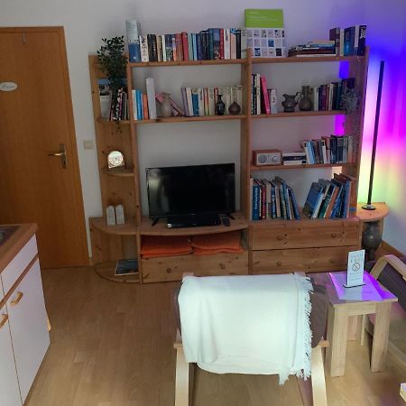 Einladendes Appartement Im Gruenen Fuer 2 Personen Ostrach Exterior foto