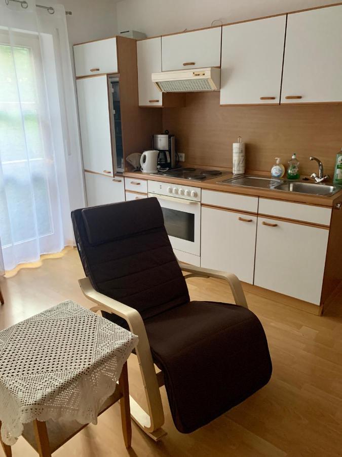 Einladendes Appartement Im Gruenen Fuer 2 Personen Ostrach Exterior foto